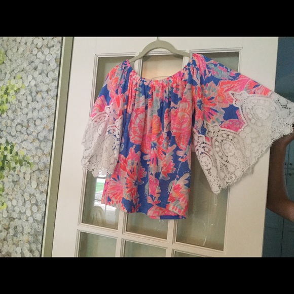 Lilly Pulitzer Zaylee top - Picture 3 of 4